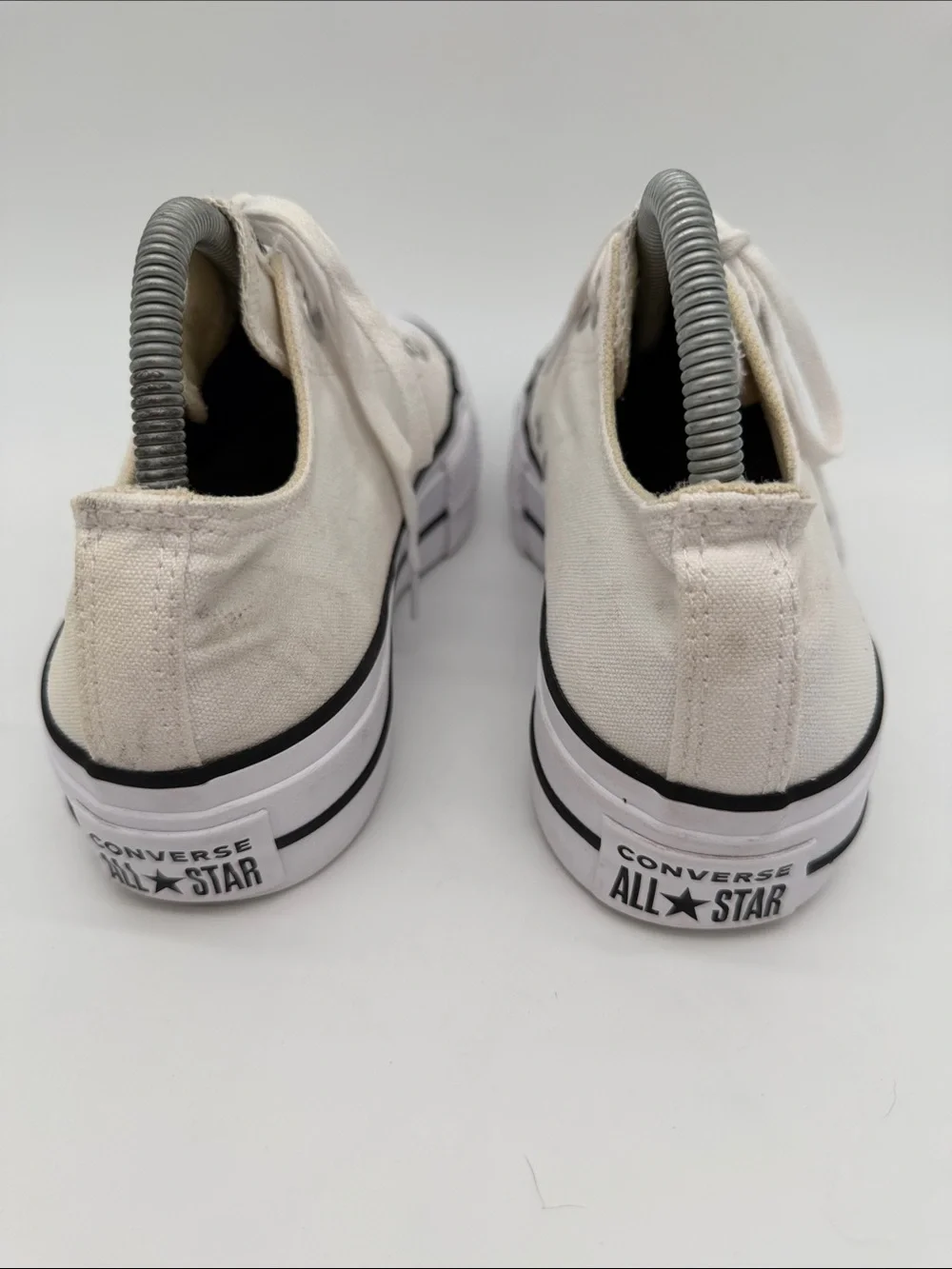 Converse Chuck Taylor All Star White Lift Low Platform Womens 8 Sneakers 560251F - Picture 9 of 16